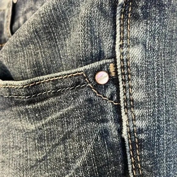 White House Black Market Blanc Bootcut Low Rise Women’s 6S Denim Jeans - Picture 8 of 10